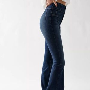 Free People WE THE FREE Jayde Flare Jeans